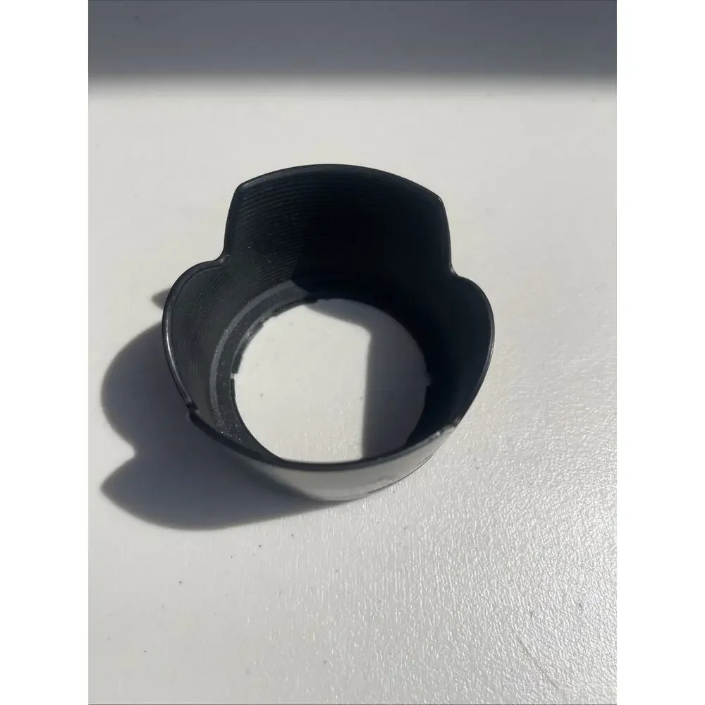 Genuine NIKON HB-34 LENS HOOD SHADE Fits NIKON AF-S DX 55-200MM F4-5.6G ED
